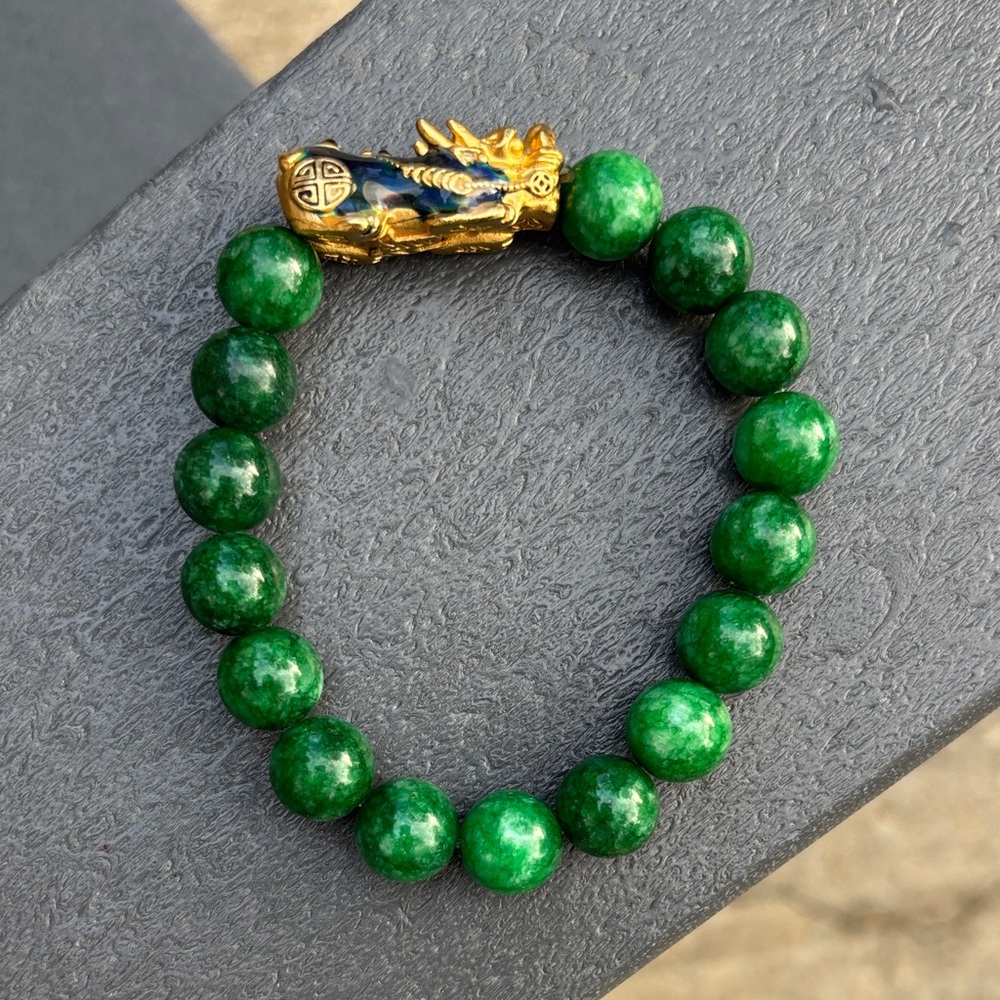 Chico's Green and Gold Beaded Bracelet